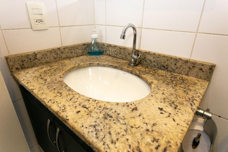 Apartamento para alugar com 80m², 3 quartos e 1 vaga Apartamento para alugar com 80m², 3 quartos e 1 vagaBanheiro Social