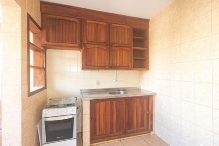 Cozinha  de apartamento para alugar com 1 quarto, 44m² em São João, Porto Alegre
