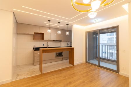Sala de apartamento à venda com 2 quartos, 56m² em Vila Sonia, São Paulo