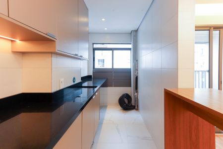 Apartamento para alugar com 56m², 2 quartos e 1 vaga Apartamento para alugar com 56m², 2 quartos e 1 vagaCozinha e Área de Serviço