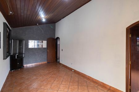 Sala de casa para alugar com 5 quartos, 150m² em Conjunto Residencial José Bonifácio, São Paulo