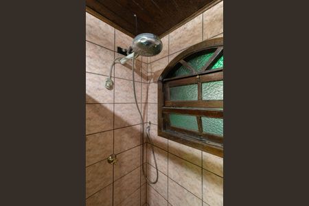 Casa para alugar com 150m², 5 quartos e 3 vagas Casa para alugar com 150m², 5 quartos e 3 vagasBanheiro Suíte