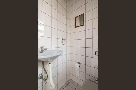 Casa para alugar com 150m², 5 quartos e 3 vagas Casa para alugar com 150m², 5 quartos e 3 vagasLavabo Externo