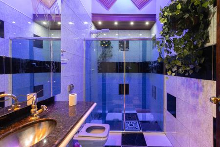 Casa para alugar com 150m², 5 quartos e 3 vagas Casa para alugar com 150m², 5 quartos e 3 vagasBanheiro 2