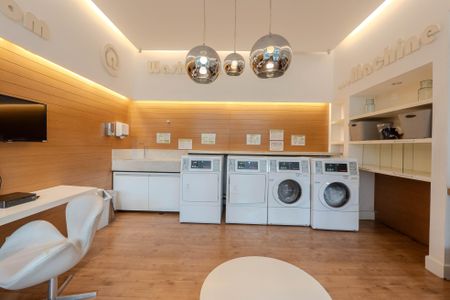 Apartamento para alugar com 55m², 2 quartos e 1 vaga Apartamento para alugar com 55m², 2 quartos e 1 vagaLavanderia