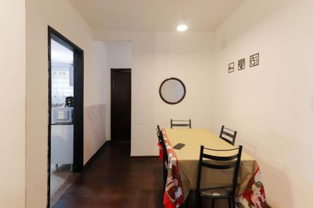 Sala de casa para alugar com 2 quartos, 179m² em Jardim D’abril, São Paulo