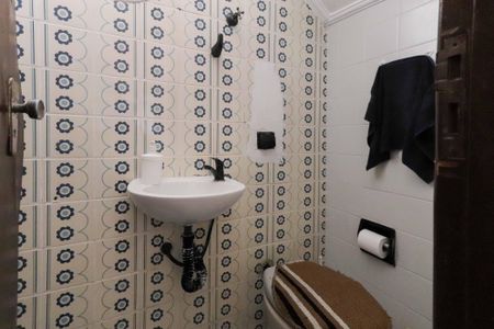 Lavabo de casa para alugar com 2 quartos, 179m² em Jardim D’abril, São Paulo