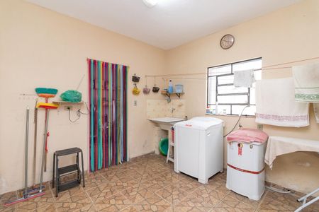 Casa à venda com 150m², 3 quartos e 1 vagaÁrea de Serviço