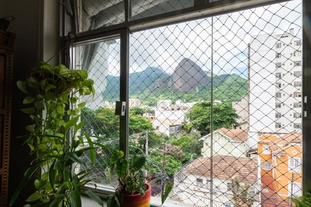 Vista de apartamento à venda com 3 quartos, 85m² em Grajaú, Rio de Janeiro