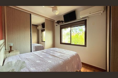 Quarto 1 de apartamento para alugar com 3 quartos, 81m² em Passo d’Areia, Porto Alegre