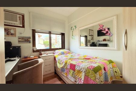 Quarto 2 de apartamento para alugar com 3 quartos, 81m² em Passo d’Areia, Porto Alegre