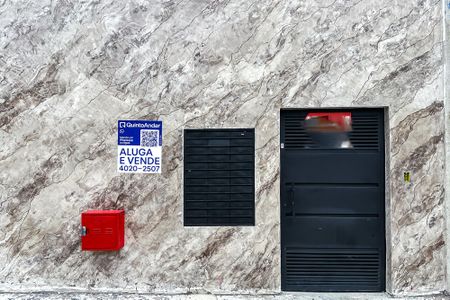 Apartamento à venda com 50m², 2 quartos e sem vaga Apartamento à venda com 50m², 2 quartos e sem vagaPlaca