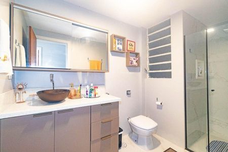 Apartamento para alugar com 90m², 2 quartos e 1 vagaBanheiro 