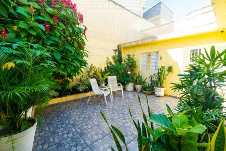 Casa para alugar com 160m², 2 quartos e 2 vagas Casa para alugar com 160m², 2 quartos e 2 vagasQuintal