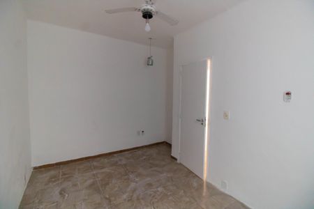 Casa à venda com 78m², 2 quartos e 1 vagaQuarto 2