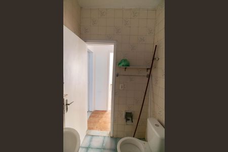 Casa à venda com 78m², 2 quartos e 1 vagaBanheiro