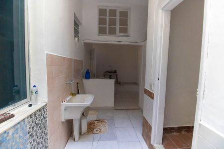 Casa à venda com 78m², 2 quartos e 1 vagaÁrea de Serviço