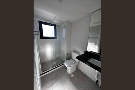 Banheiro de apartamento para alugar com 1 quarto, 44m² em Auxiliadora, Porto Alegre