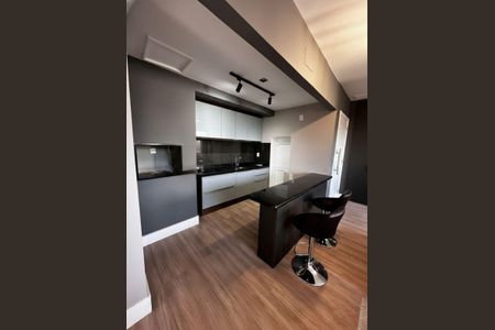 Cozinha de apartamento para alugar com 1 quarto, 44m² em Auxiliadora, Porto Alegre