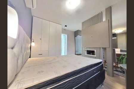 Quarto de apartamento para alugar com 1 quarto, 44m² em Auxiliadora, Porto Alegre