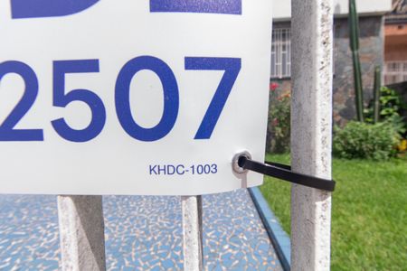 Casa para alugar com 230m², 3 quartos e 2 vagas Casa para alugar com 230m², 3 quartos e 2 vagasPlaca KHDC-1003