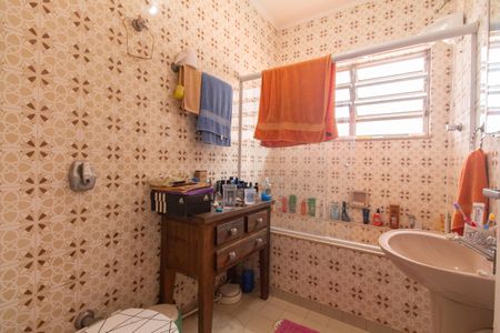 Casa para alugar com 230m², 3 quartos e 2 vagas Casa para alugar com 230m², 3 quartos e 2 vagasBanheiro