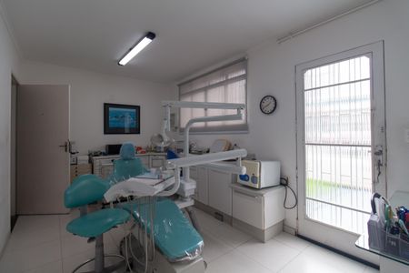 Casa para alugar com 230m², 3 quartos e 2 vagas Casa para alugar com 230m², 3 quartos e 2 vagasSala 2