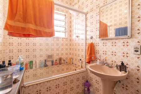 Casa para alugar com 230m², 3 quartos e 2 vagas Casa para alugar com 230m², 3 quartos e 2 vagasBanheiro