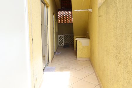 Casa para alugar com 250m², 2 quartos e 8 vagasÁrea de Serviço