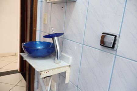 Casa para alugar com 250m², 2 quartos e 8 vagasBanheiro 1