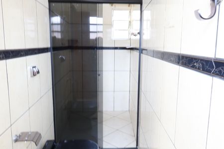 Casa para alugar com 250m², 2 quartos e 8 vagasBanheiro Suite