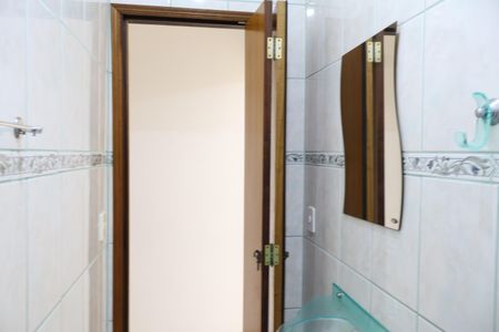 Casa para alugar com 250m², 2 quartos e 8 vagasBanheiro 2