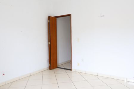 Casa para alugar com 250m², 2 quartos e 8 vagasQuarto de Serviço