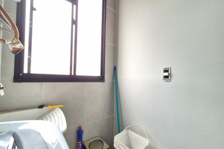 Apartamento para alugar com 44m², 2 quartos e 1 vagaÁrea de Serviço