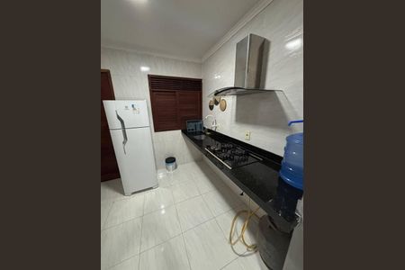 Casa para alugar com 2 quartos, 60m² em Banco de Areia, Mesquita