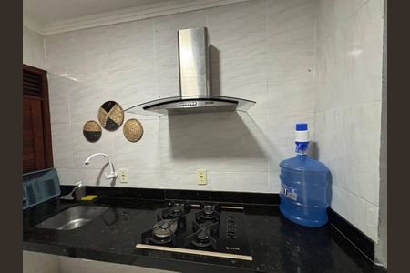 Casa para alugar com 2 quartos, 60m² em Banco de Areia, Mesquita