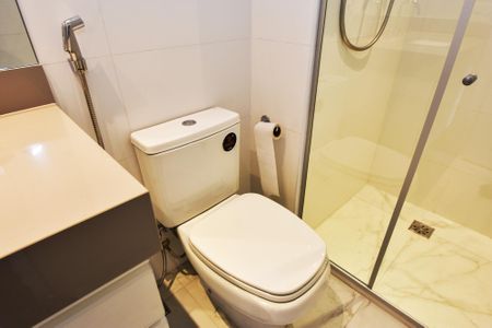 Apartamento para alugar com 71m², 2 quartos e 1 vaga Apartamento para alugar com 71m², 2 quartos e 1 vagabanheiro corredor