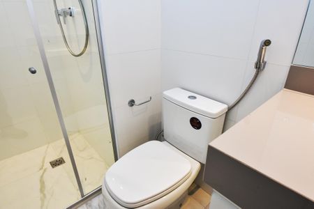 Apartamento para alugar com 71m², 2 quartos e 1 vaga Apartamento para alugar com 71m², 2 quartos e 1 vagabanheiro quarto 2