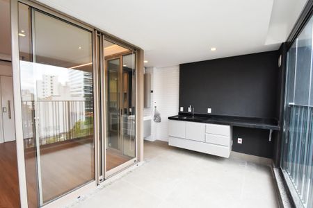 varanda sala de apartamento para alugar com 2 quartos, 71m² em Pinheiros, São Paulo