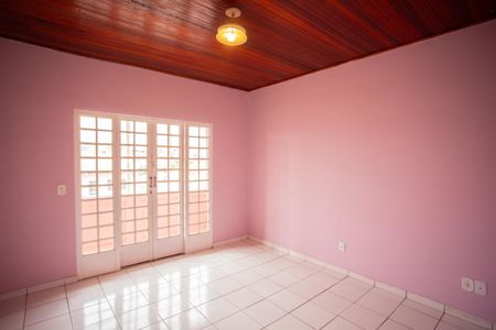 Casa para alugar com 90m², 3 quartos e 1 vagaQUARTO 1