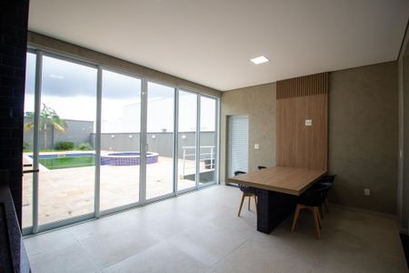 Casa de condomínio para alugar com 350m², 3 quartos e 4 vagasÁrea gourmet