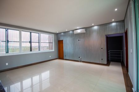 Sala de casa de condomínio para alugar com 3 quartos, 350m² em Parque Jataí, Votorantim