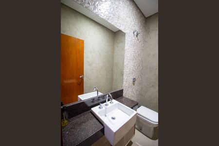 Casa de condomínio para alugar com 350m², 3 quartos e 4 vagasLavabo