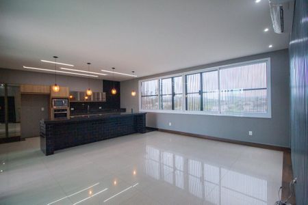 Sala de casa de condomínio para alugar com 3 quartos, 350m² em Parque Jataí, Votorantim