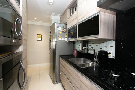 Apartamento à venda com 81m², 2 quartos e 1 vaga Apartamento à venda com 81m², 2 quartos e 1 vagaCozinha