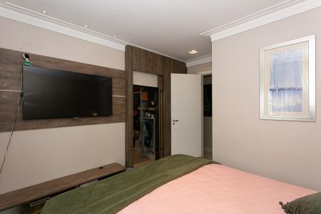 Apartamento à venda com 81m², 2 quartos e 1 vaga Apartamento à venda com 81m², 2 quartos e 1 vagaSuíte