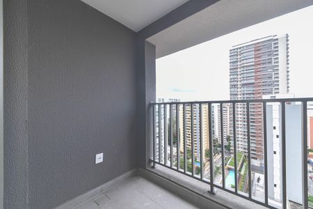 Studio à venda com 25m², 1 quarto e sem vaga Studio à venda com 25m², 1 quarto e sem vagaVaranda