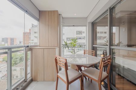 Studio para alugar com 35m², 1 quarto e 1 vaga Studio para alugar com 35m², 1 quarto e 1 vagaVaranda