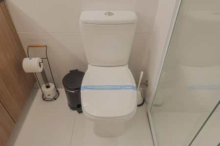 Studio para alugar com 35m², 1 quarto e 1 vaga Studio para alugar com 35m², 1 quarto e 1 vagaBanheiro