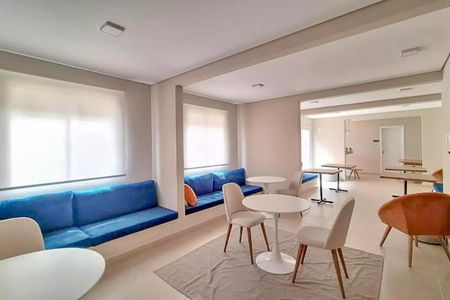 Apartamento para alugar com 27m², 1 quarto e sem vagaÁrea comum - Salão de Festas